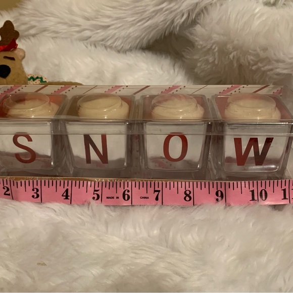 Yankee Candle Other - YANKEE CANDLE 3in one designs holiday gift candle set. NIB 1.75 oz never…